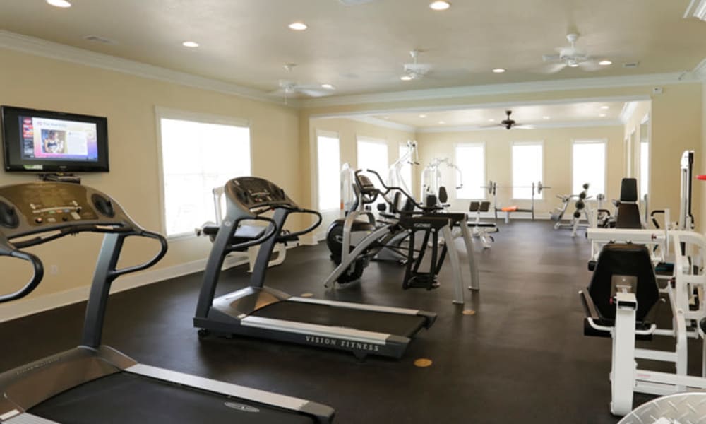 A fitness center at Lexington Park Apartment Homes in North Little Rock, Arkansas
