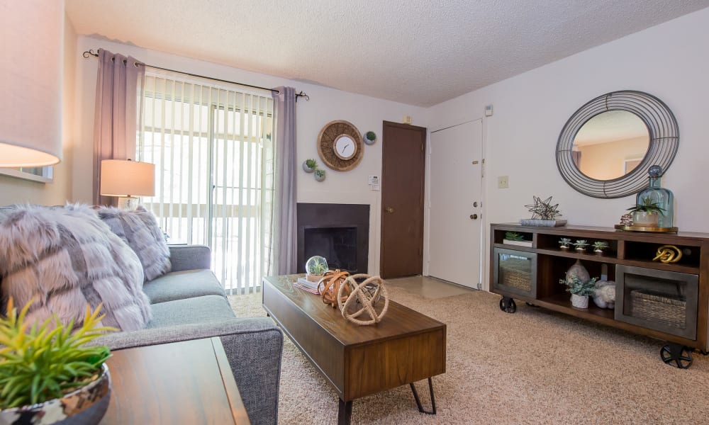 Photos Eagle Point Apartments In Tulsa Ok