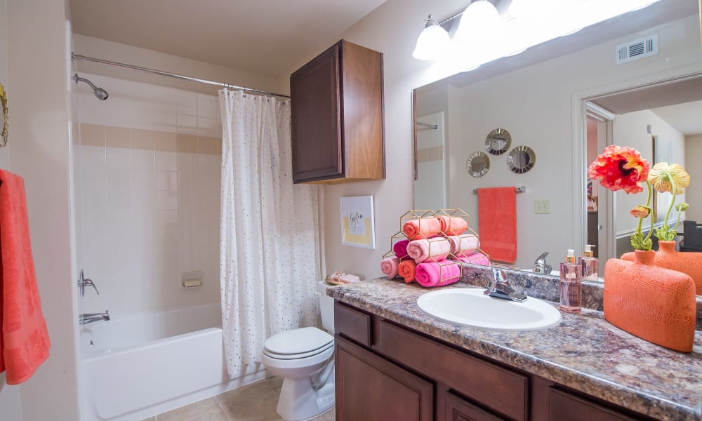 A large apartment bathroom at Fountain Lake in Edmond, Oklahoma