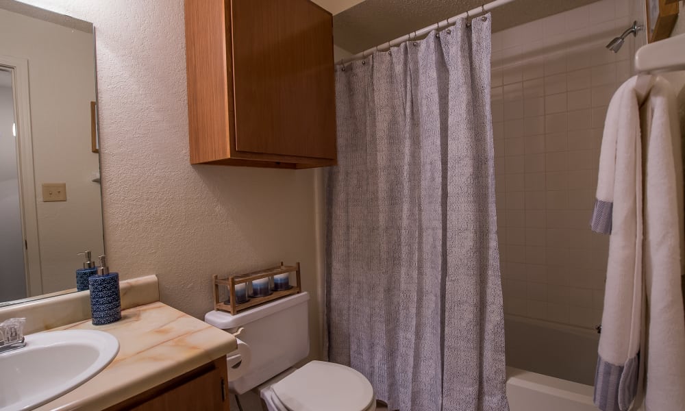 Clean bathroom at Sunchase Apartments in Tulsa, Oklahoma