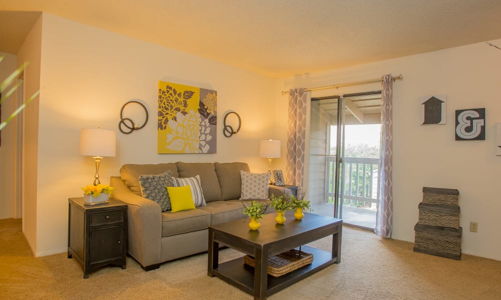 Photos of Cedar Glade Apartments in Tulsa, Oklahoma