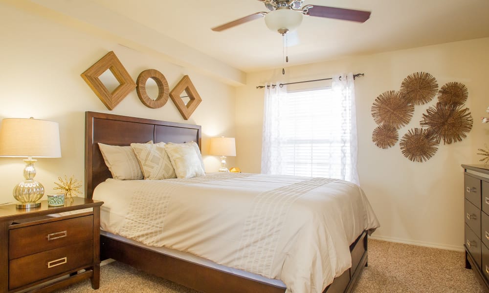 An apartment bedroom at Tuscany Hills in Tulsa, Oklahoma