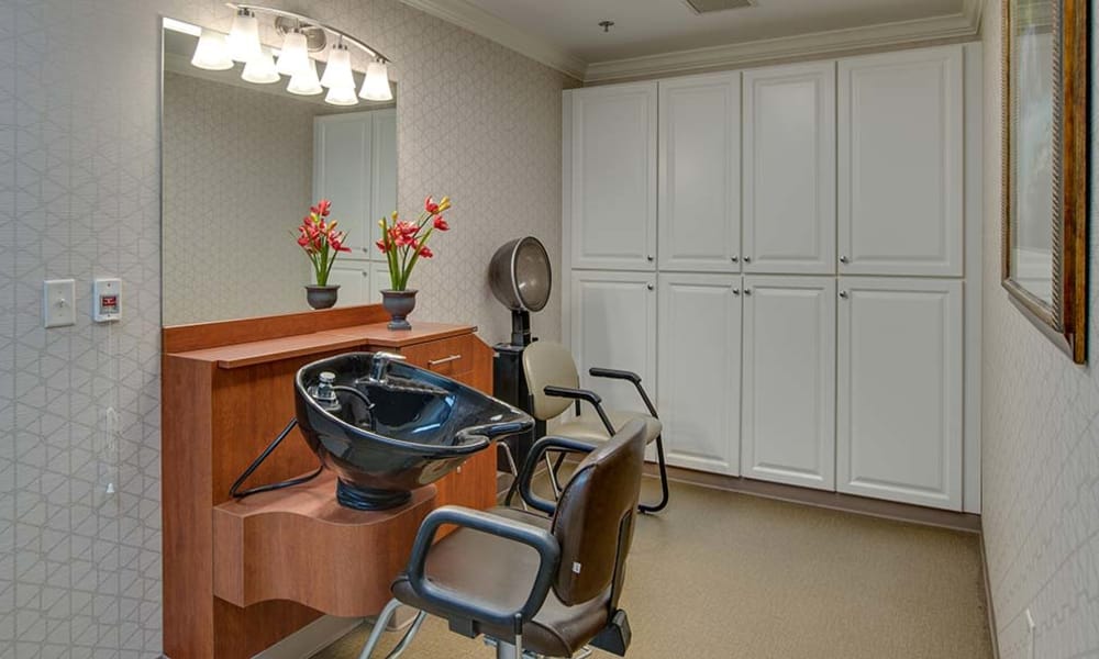 Community salon for residents at Parkwood Meadows Senior Living in Sainte Genevieve, Missouri