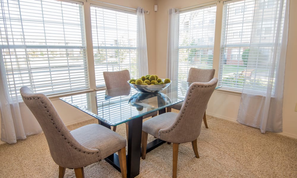 An apartment dining table at Villas at Aspen Park in Broken Arrow, Oklahoma