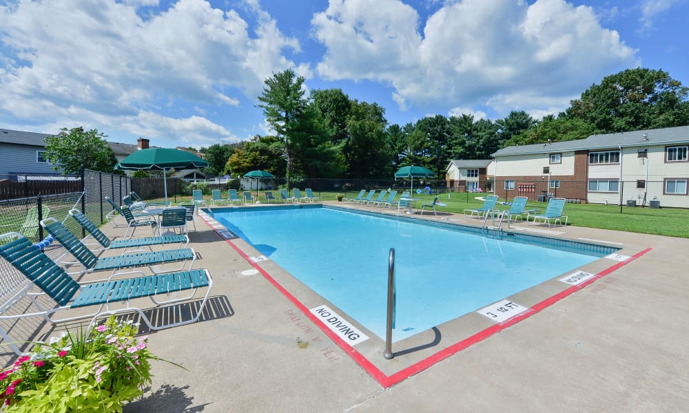 Apartments And Townhomes In Mechanicsburg Pa Oxford Manor