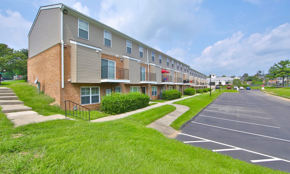 Photos of The Townhomes at Diamond Ridge in Baltimore, MD