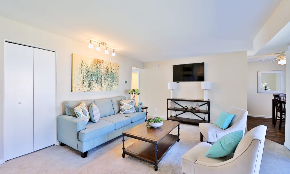Living Room at Cedar Creek Apartment Homes in Glen Burnie, MD