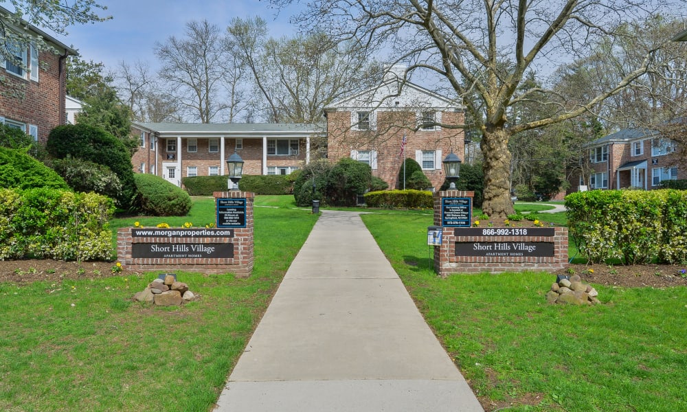 Apartments in Short Hills, NJ Short Hills Village Apartment Homes