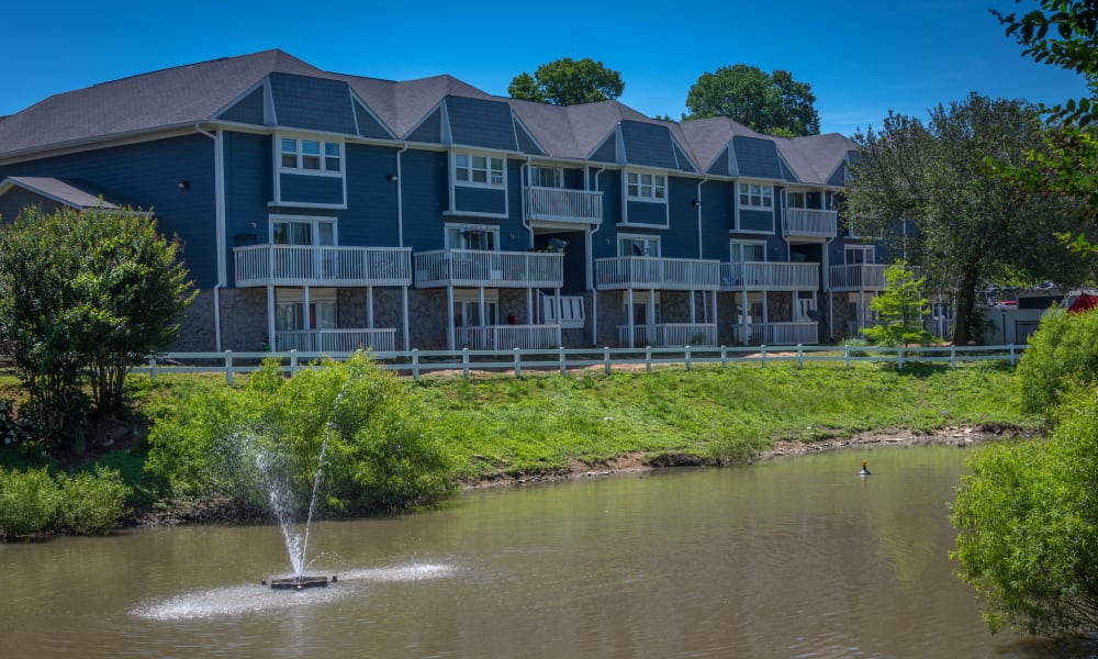 Front view of Mallards Landing Apartment Homes in Nashville, Tennessee