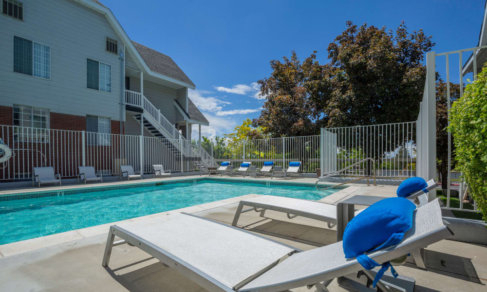 Poolside lounges