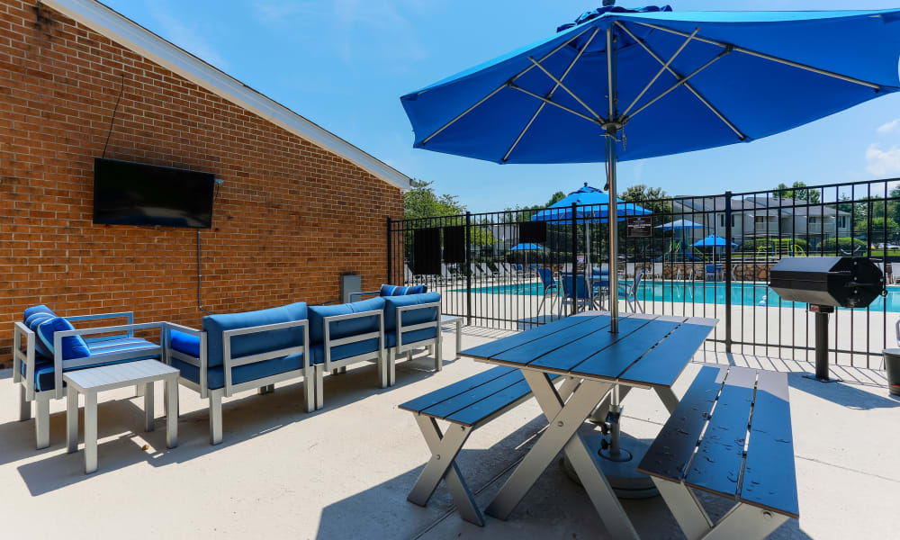 Our Apartments in Nashville, Tennessee offer a BBQ Area