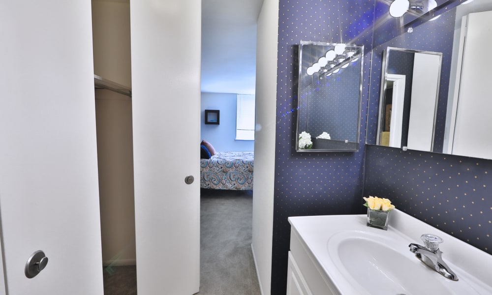 Bathroom at Lakewood Hills Apartments & Townhomes in Harrisburg, Pennsylvania