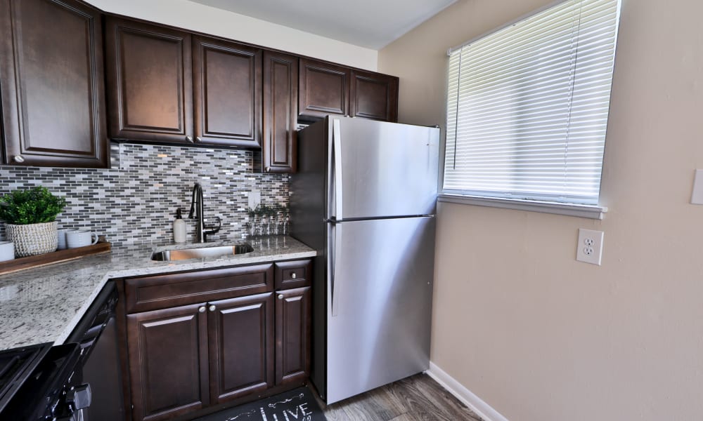 Charlesmont Apartments Homes Dundalk Md 21222