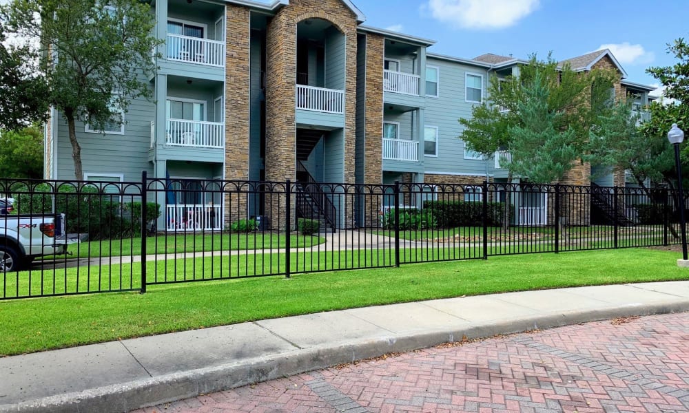 Photos Cornerstone Ranch Apartments in Katy, TX