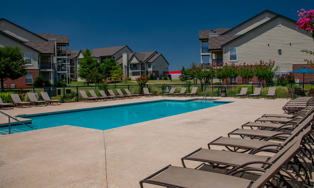 The pool at Villas at Stonebridge in Edmond, Oklahoma