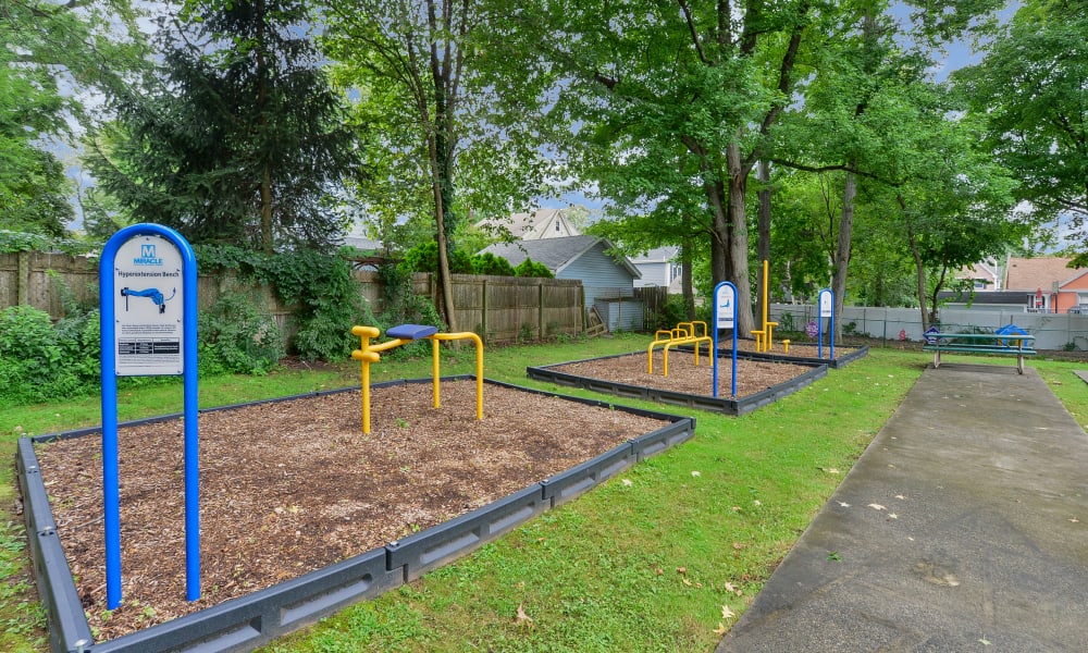 Photos & virtual tours of Duncan Hill Apartments Apartments near Garwood, NJ