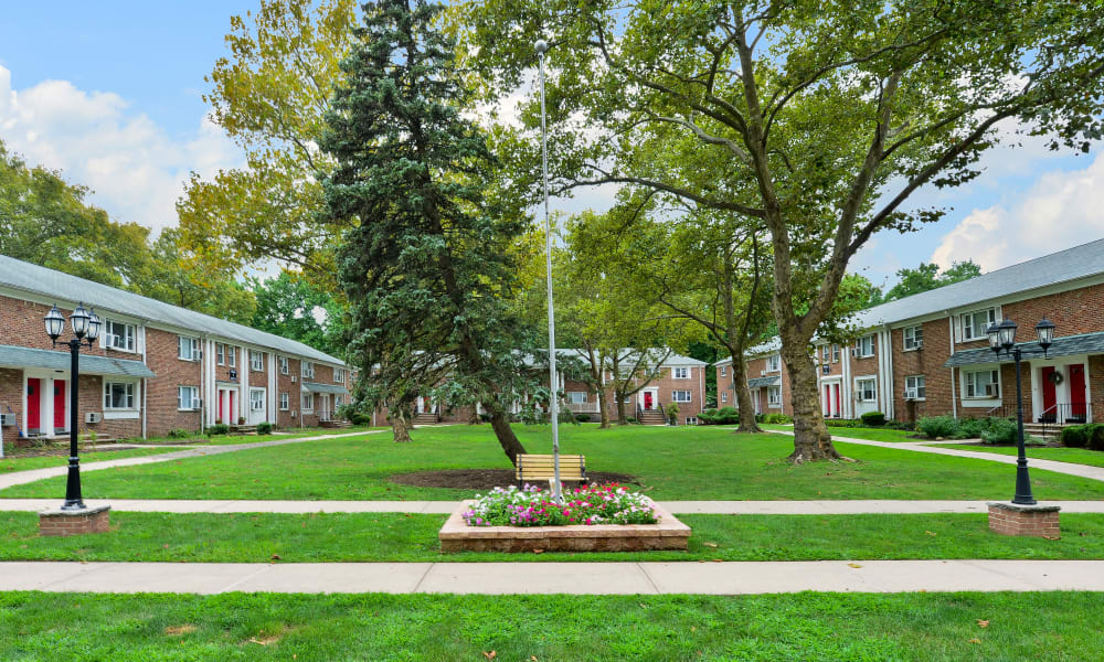 photos of duncan hill apartments townhomes in westfield nj