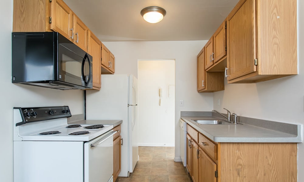 Well-equipped kitchen at Lake Vista Apartments in Rochester, New York