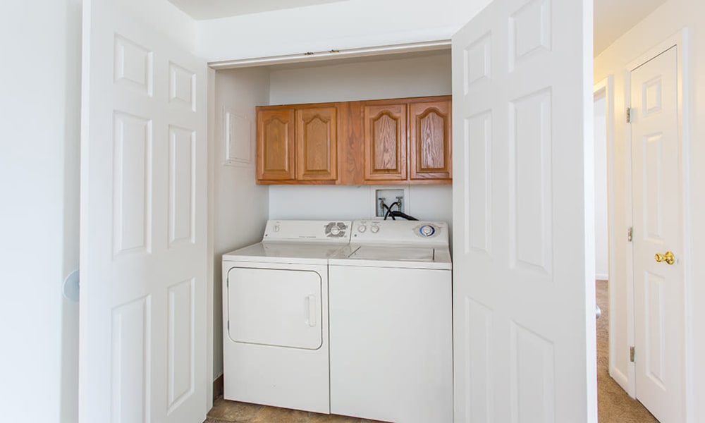Washer and dryer at Riverton Knolls home in West Henrietta, New York