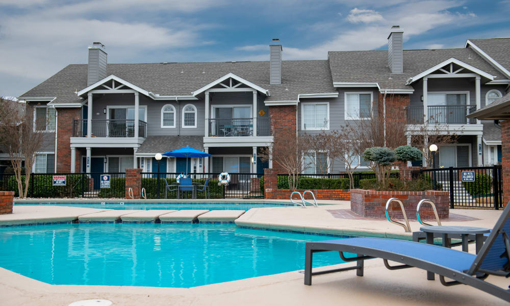 The community pool at The Courtyards in Tulsa, OK