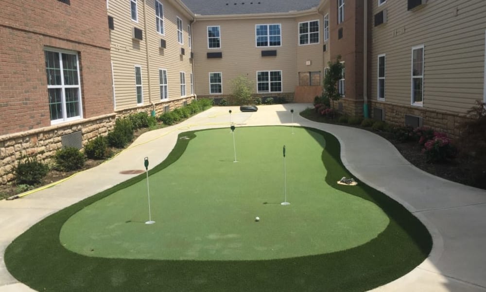 onsite putting green at Randall Residence of Centerville in Centerville, Ohio