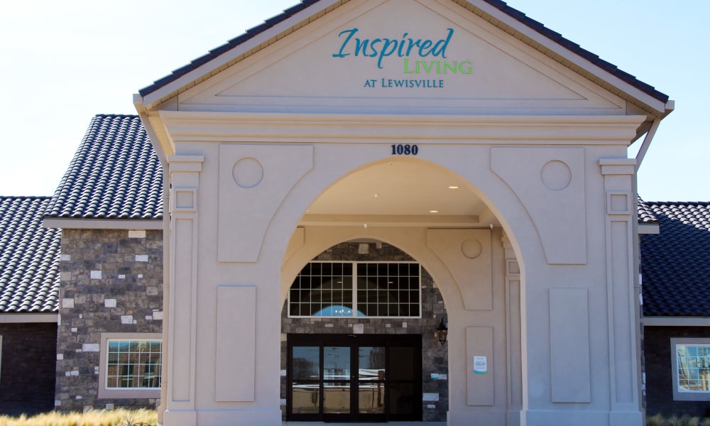 Front entrance to Inspired Living Lewisville in Lewisville, Texas