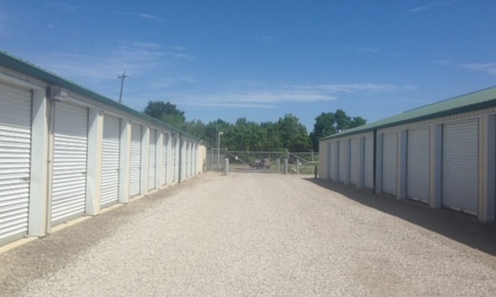 Wide driveway for vehicle storage at Broad & York Storage in Pataskala, Ohio