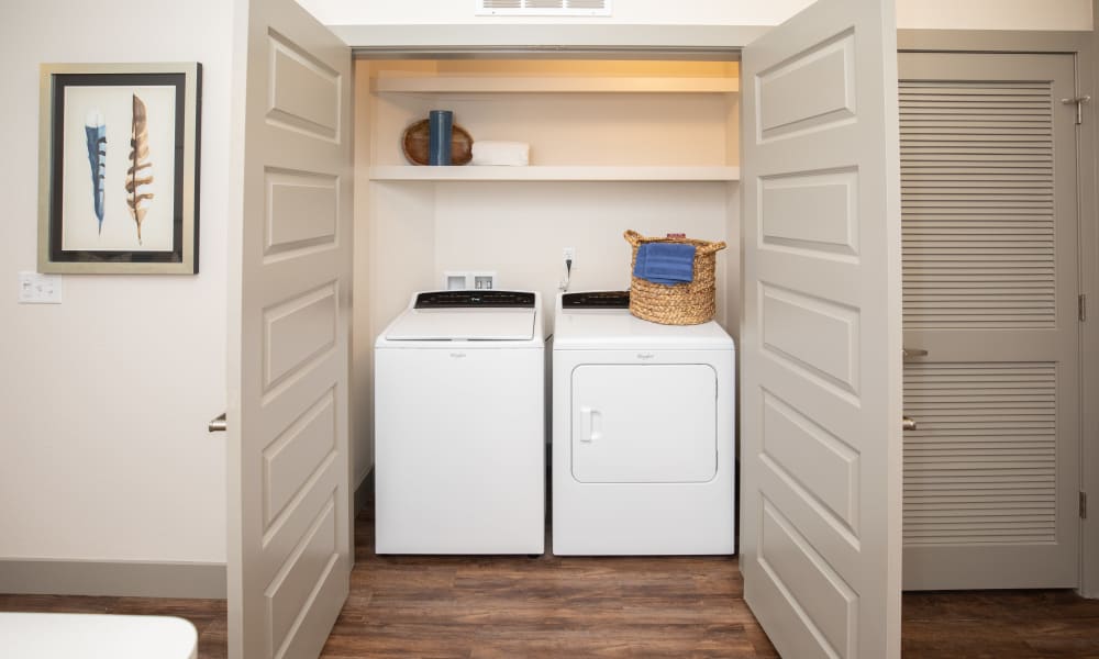 Side by Side washer and dryer The Alcott in Denver, Colorado