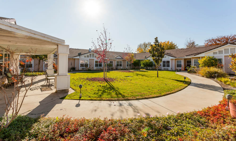 Photos of Lassen House Senior Living in Red Bluff, CA