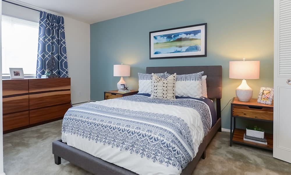 Bedroom at Hyde Park Apartment Homes in Bellmawr, New Jersey