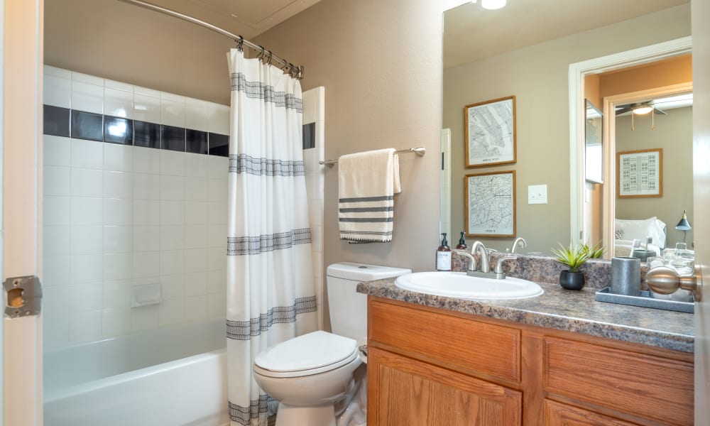 Photos of Olympus Team Ranch Apartments in Benbrook, TX