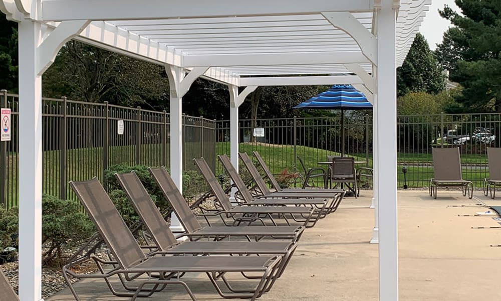 Sundeck at Cranbury Crossing Apartment Homes in East Brunswick, New Jersey