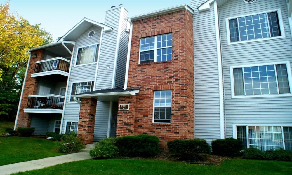 Apartments available at Arbors of Battle Creek Apartments & Townhomes in Battle Creek, Michigan