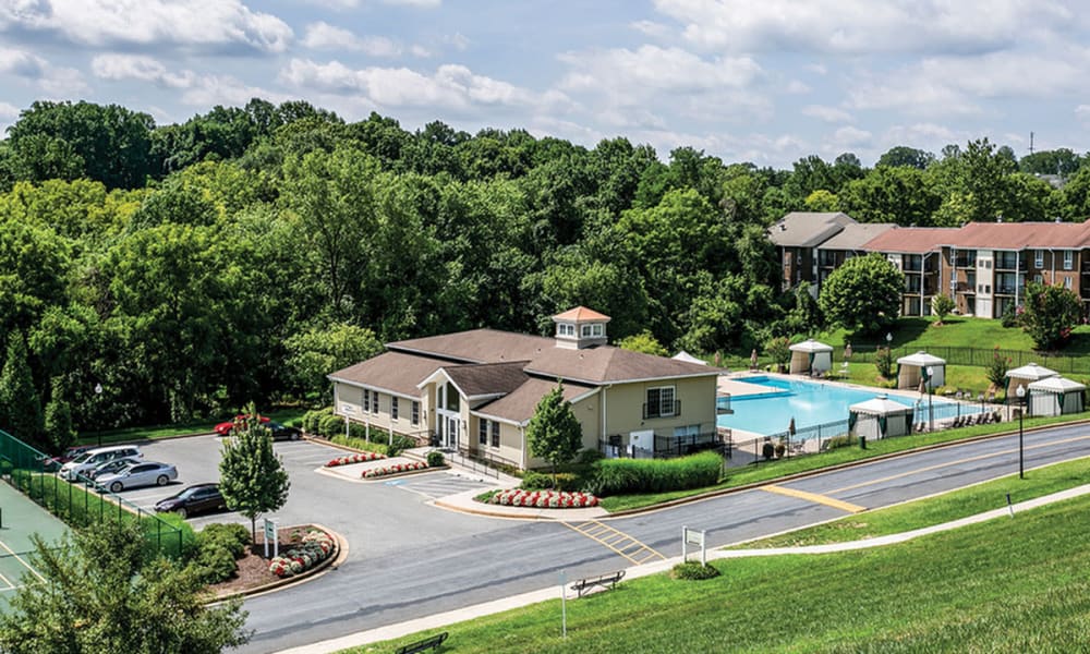 Clubhouse and pool at Charleston Place Apartment Homes in Ellicott City, Maryland