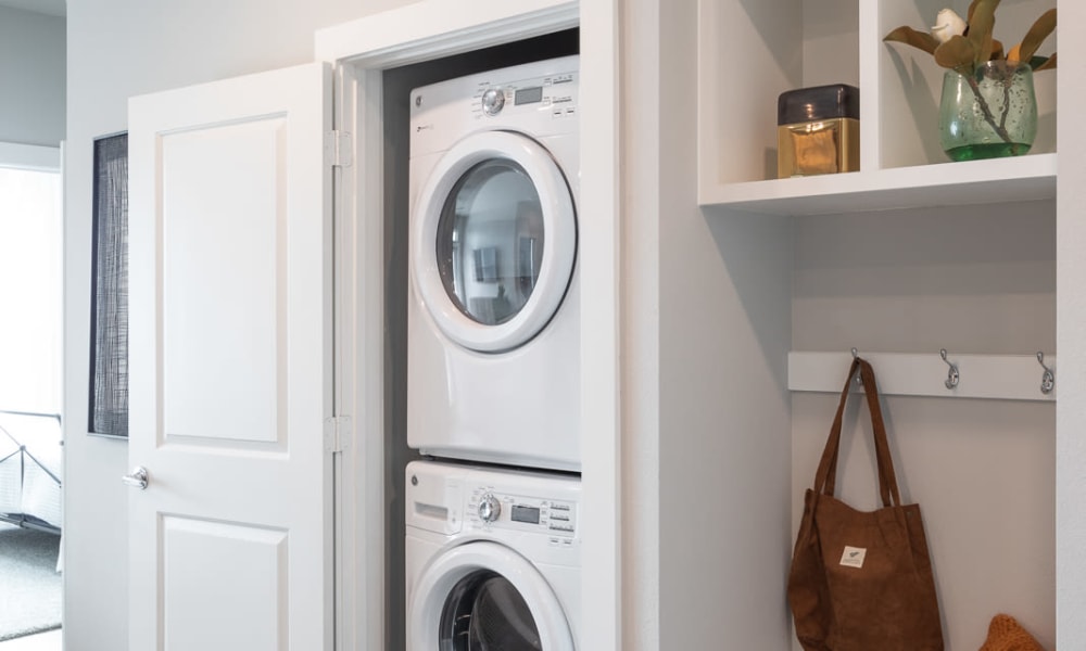 Washer and dryer at Bellrock Market Station in Katy, Texas