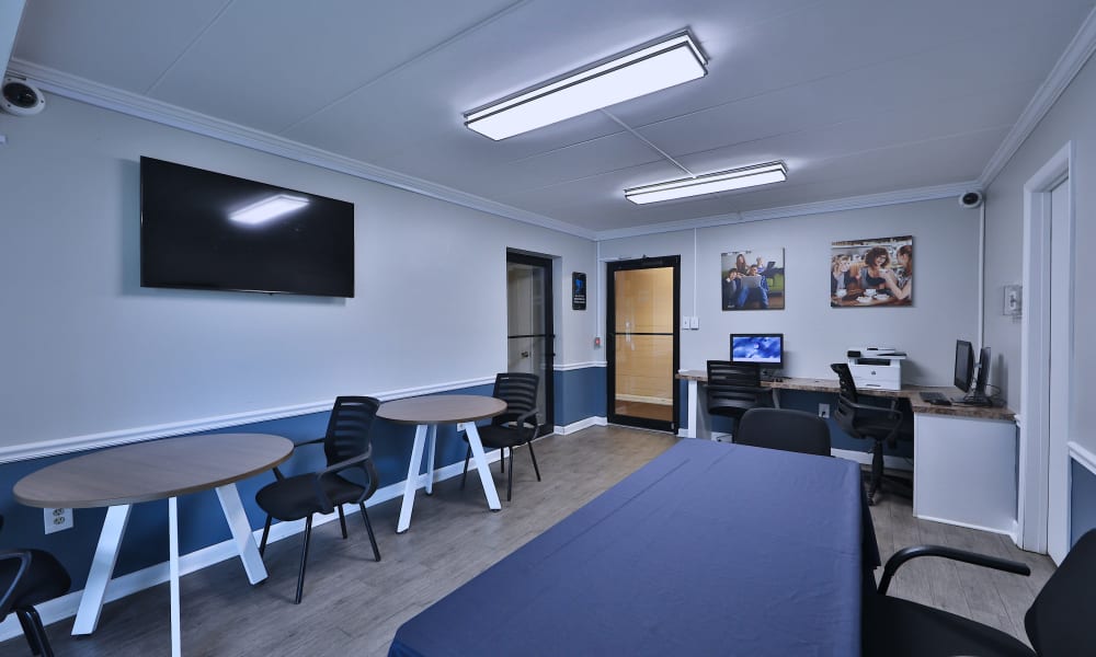 Communal office space at The Reserve at Greenspring in Baltimore, Maryland