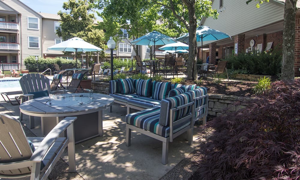 Outdoor lounge seating at Club at North Hills in Pittsburgh, Pennsylvania