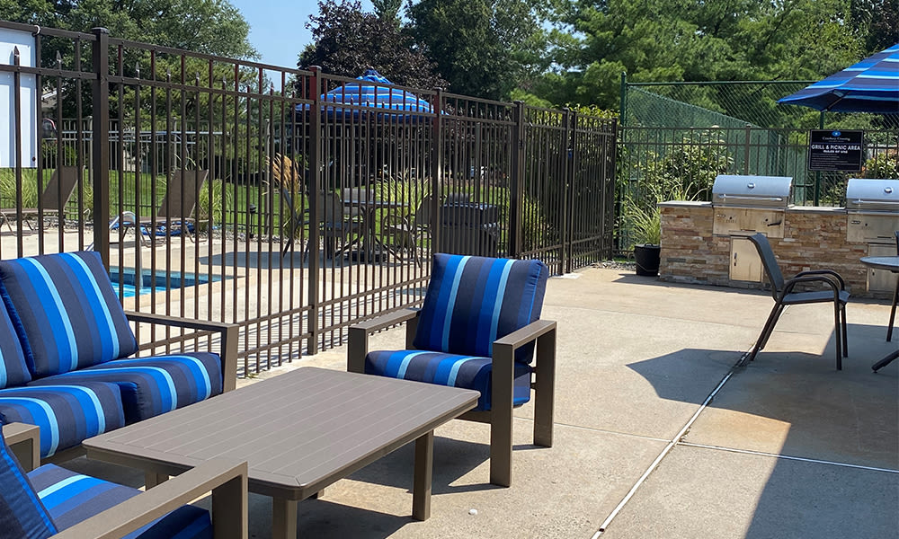 Relaxing grilling station at Cranbury Crossing Apartment Homes in East Brunswick, New Jersey