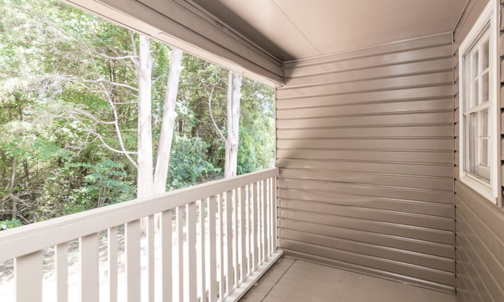 Balcony area at Foundry Townhomes in Simpsonville, South Carolina