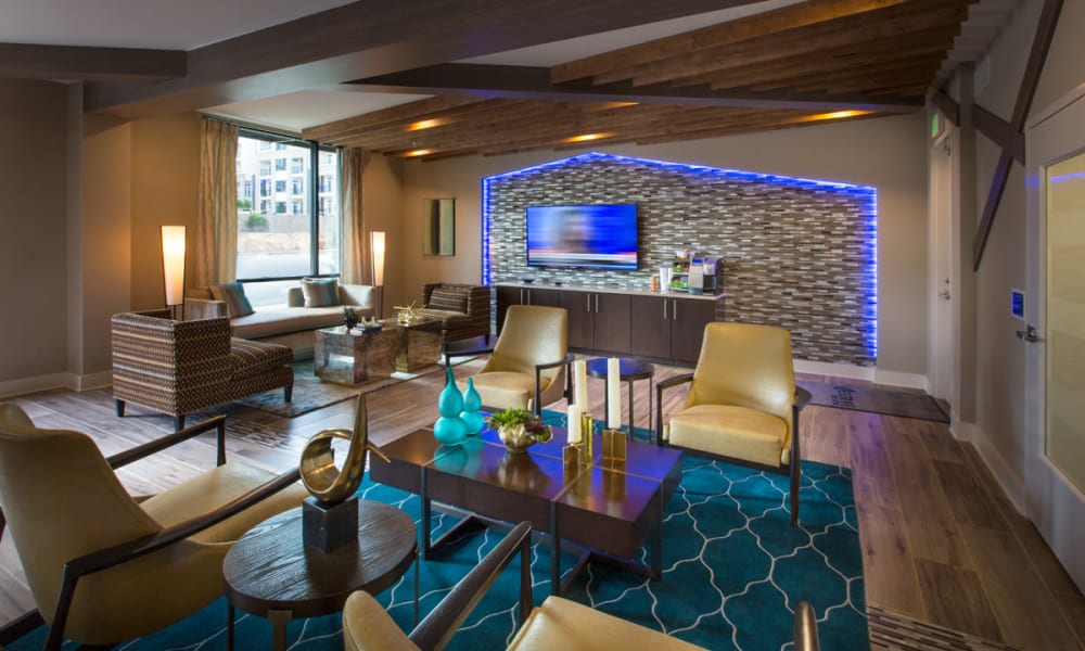 Clubhouse lounge at Reserve Decatur | Apartments in Decatur, Georgia