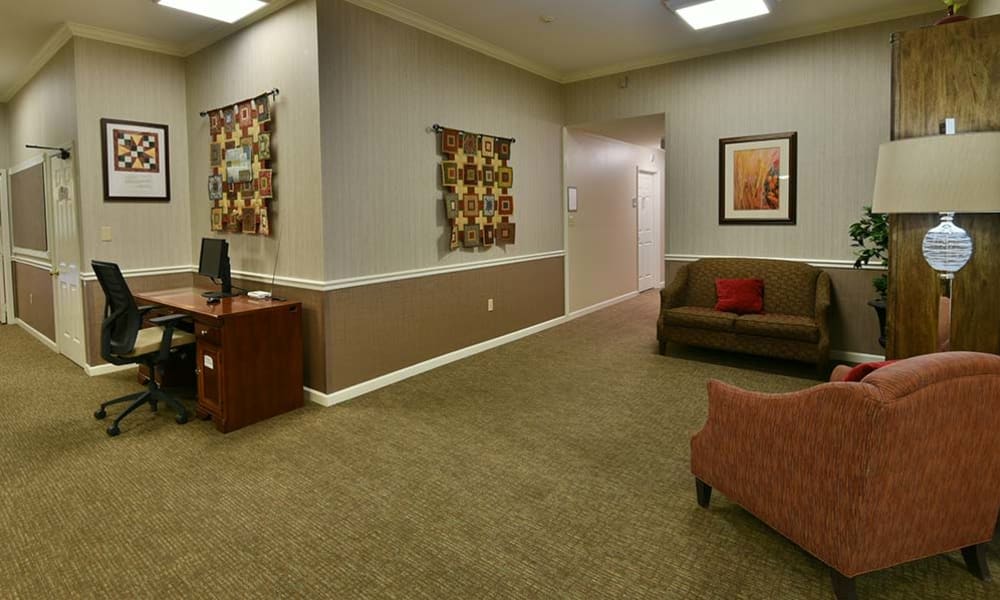 Resident Computer and Seating Areas at Henley Place in Neosho, Missouri