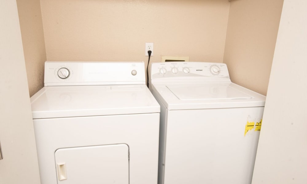 Modern appliances at Cierra Commons Apartments in Burien, Washington