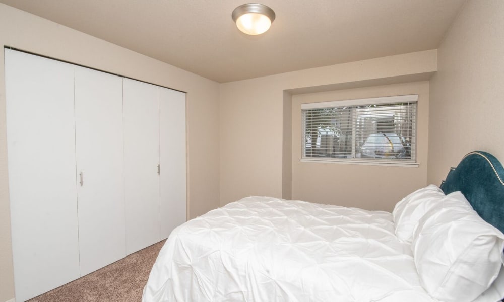 Cozy bedrooms at Cierra Commons Apartments in Burien, Washington