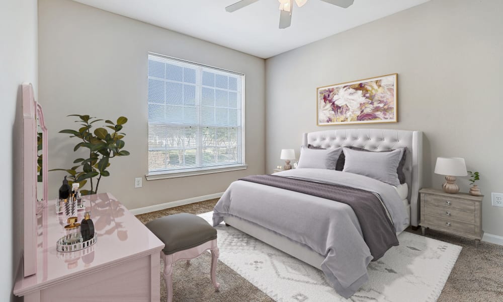 Main Bedroom at Chateau des Lions Apartment Homes in Lafayette, Louisiana