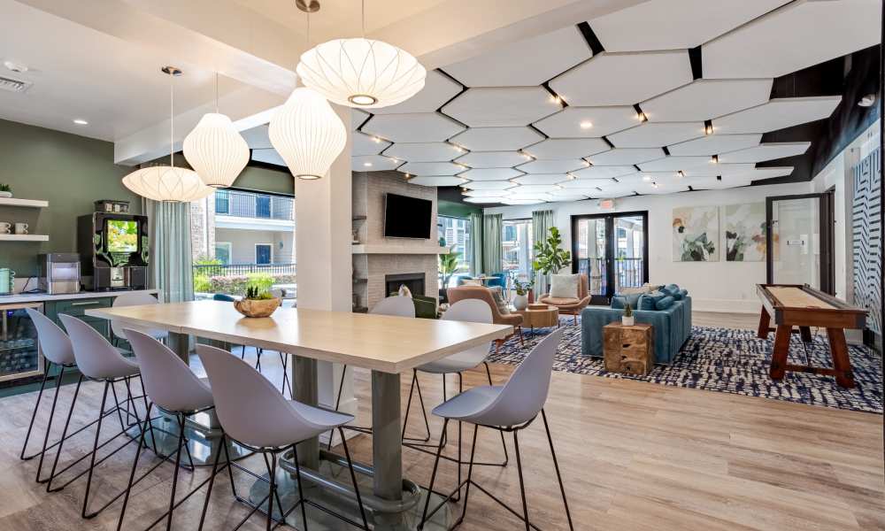 Resident cafe area at Town Center Crossing in Kingwood, Texas