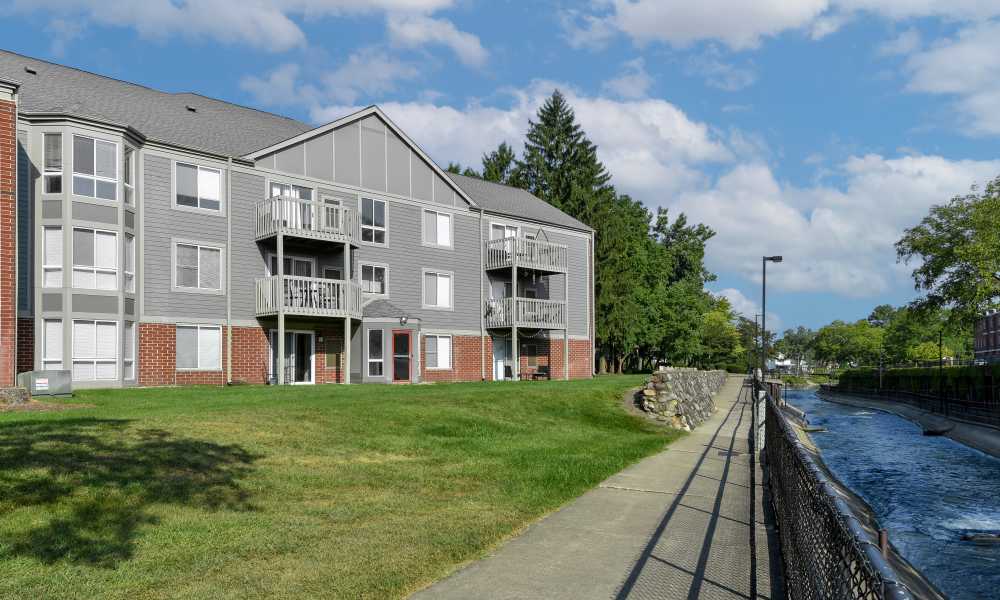 Angled view of the exterior building at The Pointe at St. Joseph Apartment Homes in South Bend, Indiana