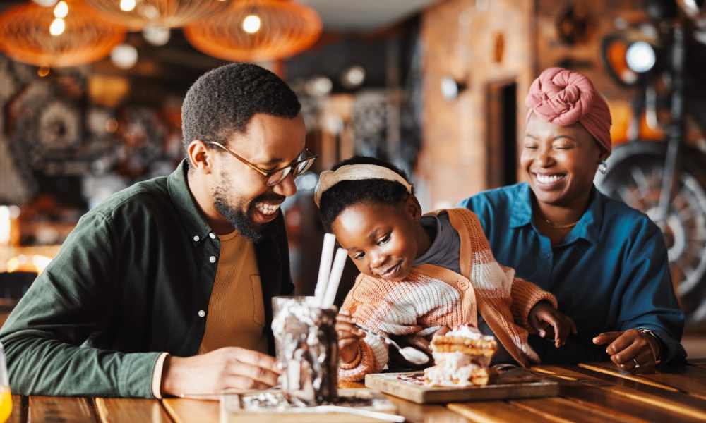 Resident family out for dinner near Avonlea Towne Lake in Woodstock, Georgia      
