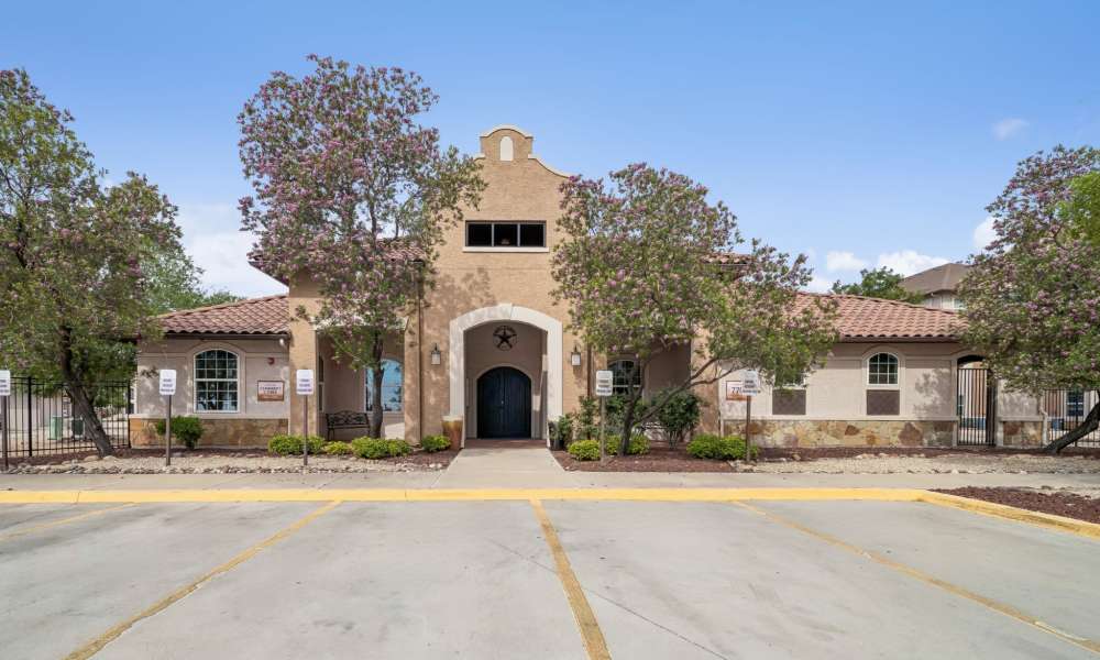 Exterior of front office building at Sunset Lodge in Odessa, Texas