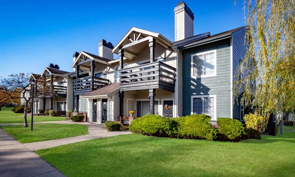 Community exterior view  with patio  at Willows of Coventry in Fort Wayne, Indiana