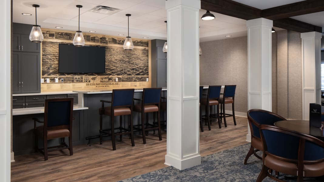 Dining options at Monark Grove Greystone in Birmingham, Alabama